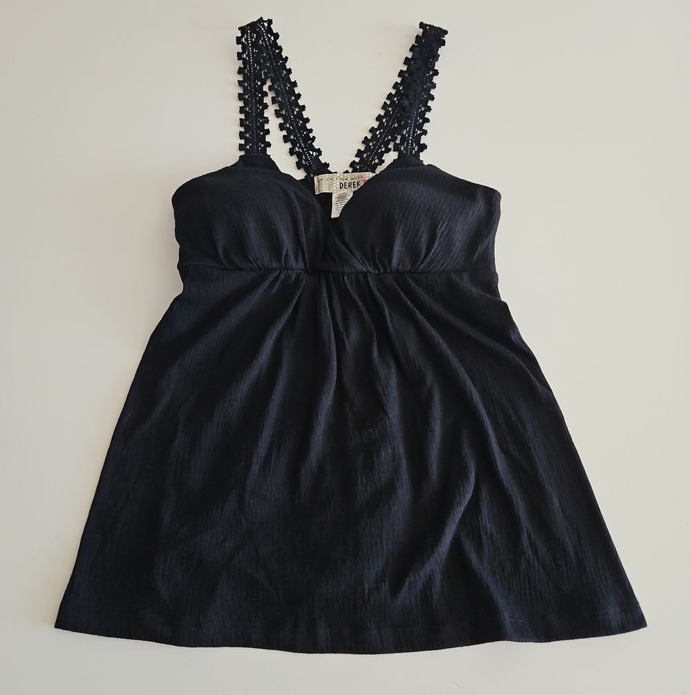 Derek Heart Black Lace-Strap Tank Top